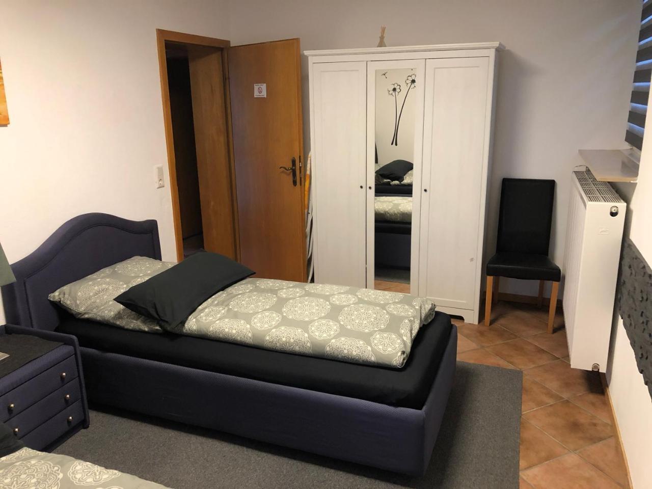 Messezimmer 4U Ντίσελντορφ Εξωτερικό φωτογραφία