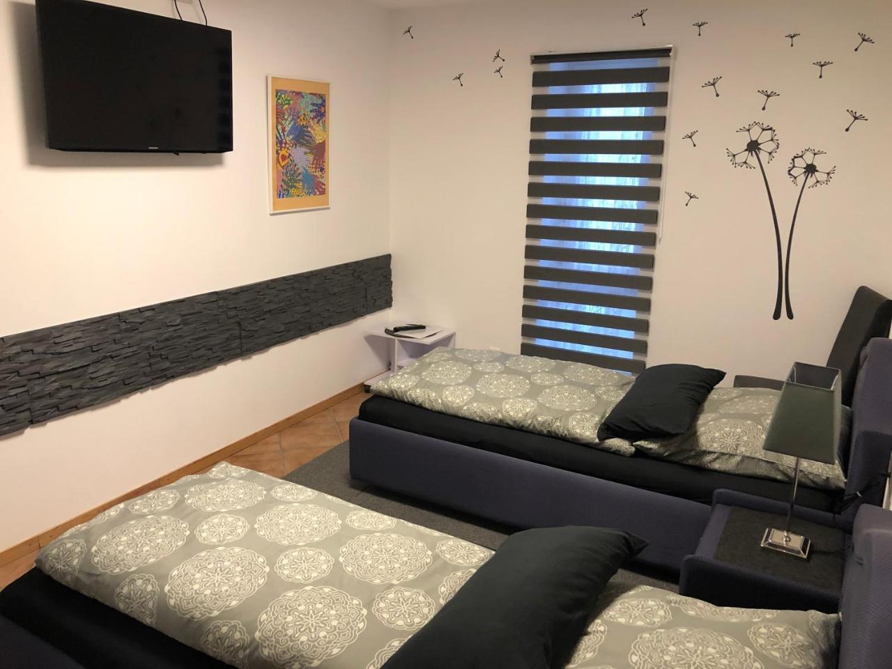 Messezimmer 4U Ντίσελντορφ Εξωτερικό φωτογραφία